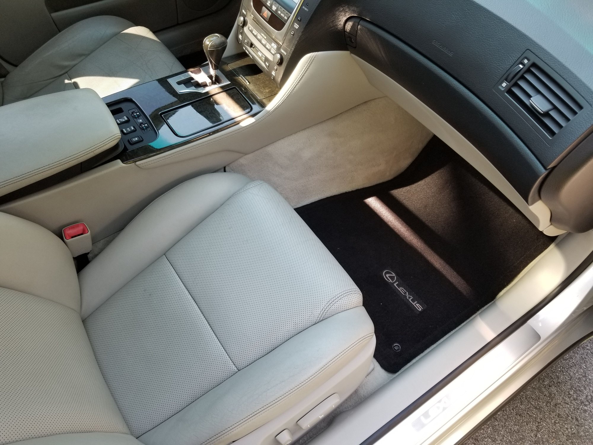 2008 Lexus GS460 - 2008 Lexus GS460 //FIGS, F-Sport, BC, RR Racing// - Used - VIN JTHBL96SX85001795 - 70,000 Miles - 8 cyl - 2WD - Automatic - Sedan - Silver - Chicago, IL 60656, United States