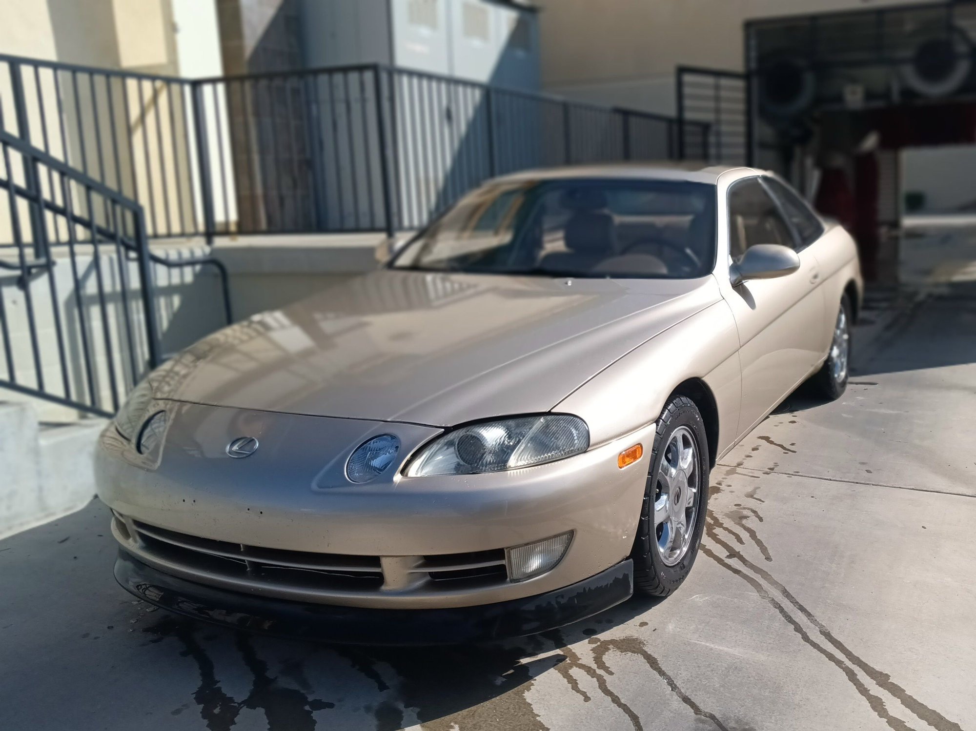 1995 Lexus SC400 - 1995 Lexus SC400 - Used - VIN JT8UZ30C3S0046796 - 107,600 Miles - 8 cyl - 2WD - Automatic - Coupe - Beige - San Diego, CA 91932, United States