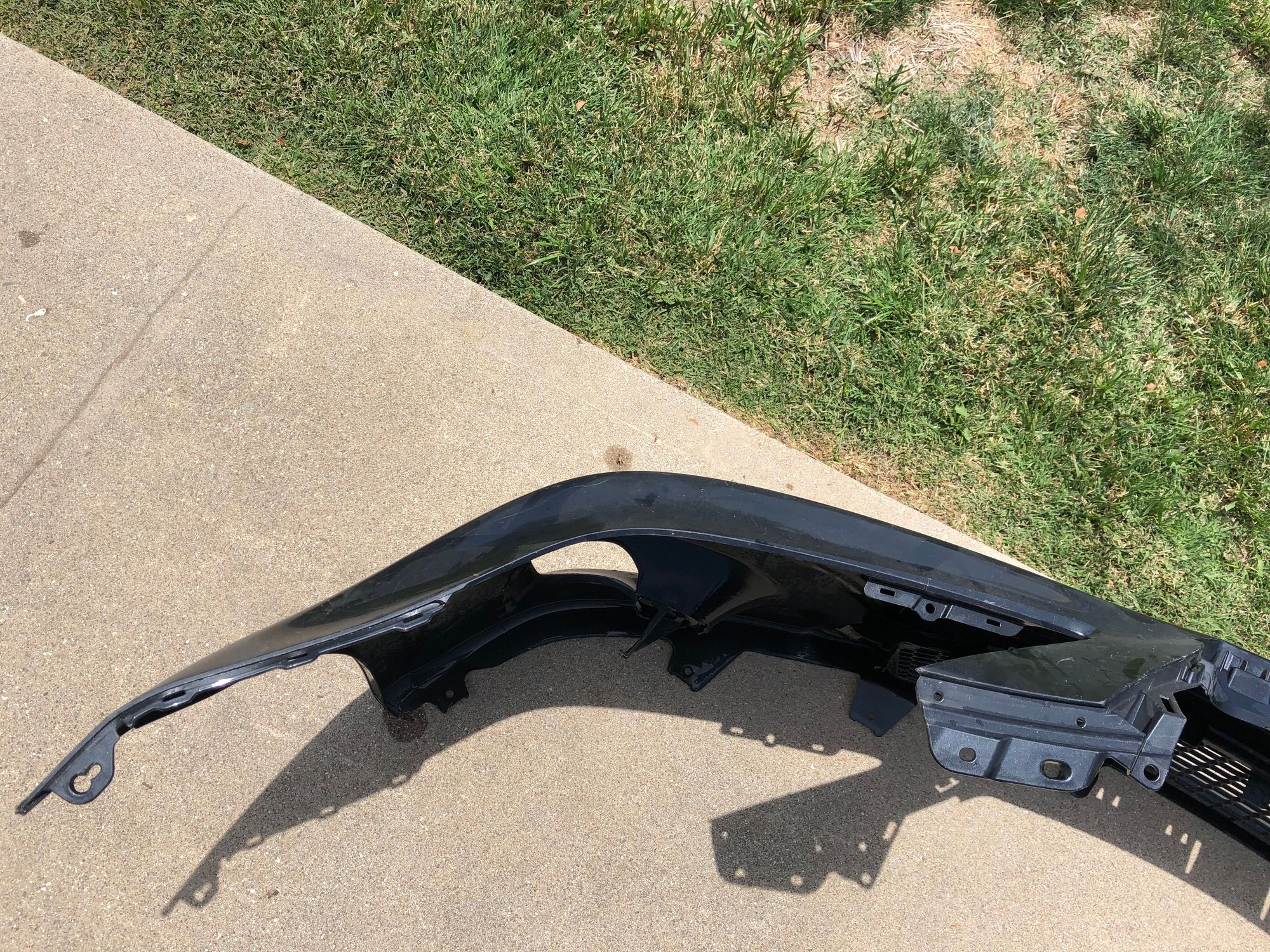 Exterior Body Parts - 2011-2013 front Bumper & 2009-2010 Front Bumper - Used - 2009 to 2010 Lexus IS250 - 2009 to 2010 Lexus IS350 - West Covina, CA 91791, United States