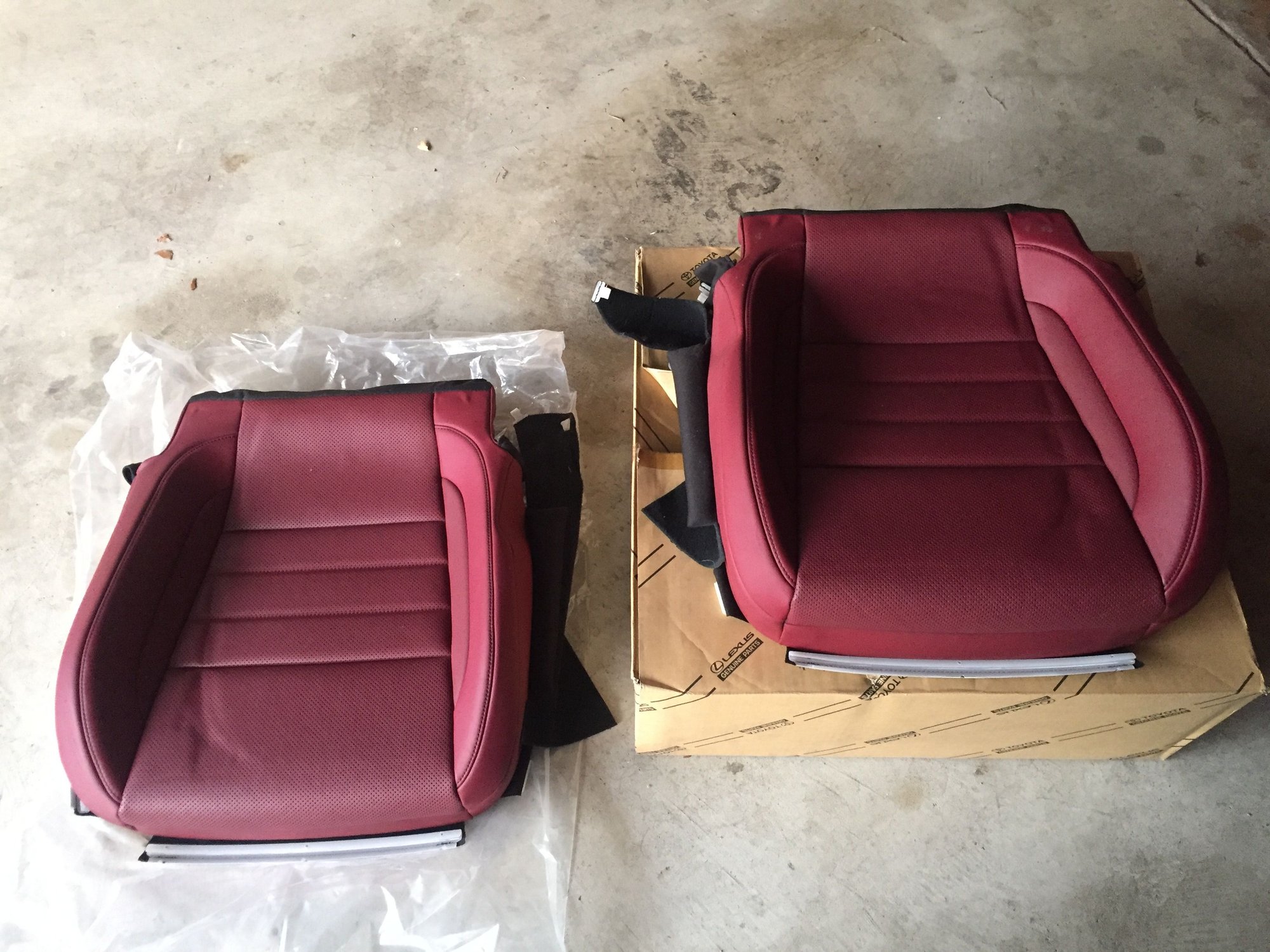 Lexus IS 1416 F Sport Front Driver & Passenger Seat Bottom OEM Red with Heated ClubLexus