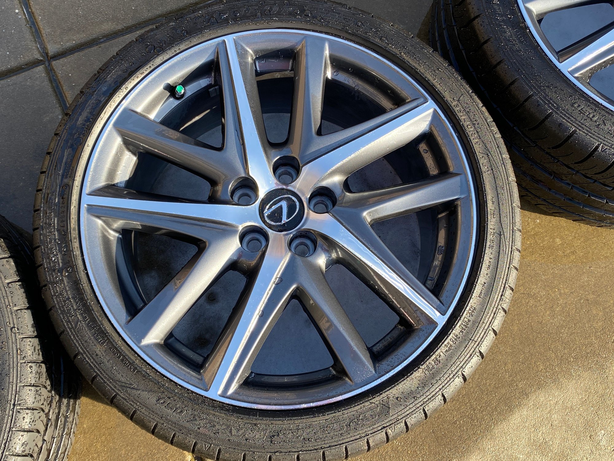 Wheels and Tires/Axles - 2018 gs350 f sport oem wheels and tires MINT - Used - 2016 to 2020 Lexus GS350 - Granite Bay, CA 95661, United States