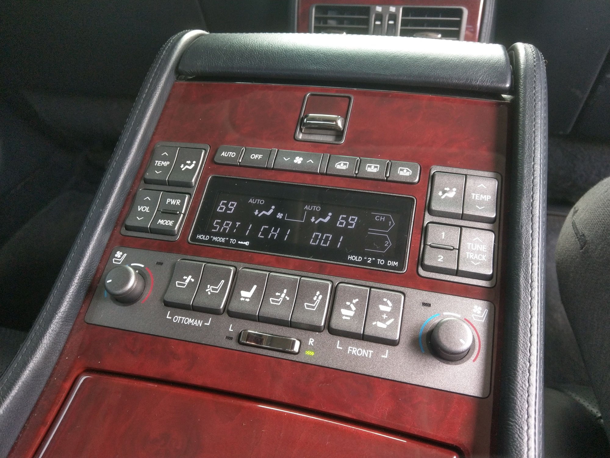 2007 Lexus LS460 - 2007 Lexus LS460L EXECUTIVE package, black on black - Used - VIN JTHGL46FX75007610 - 116,300 Miles - 8 cyl - 2WD - Automatic - Sedan - Black - Racine, WI 53402, United States