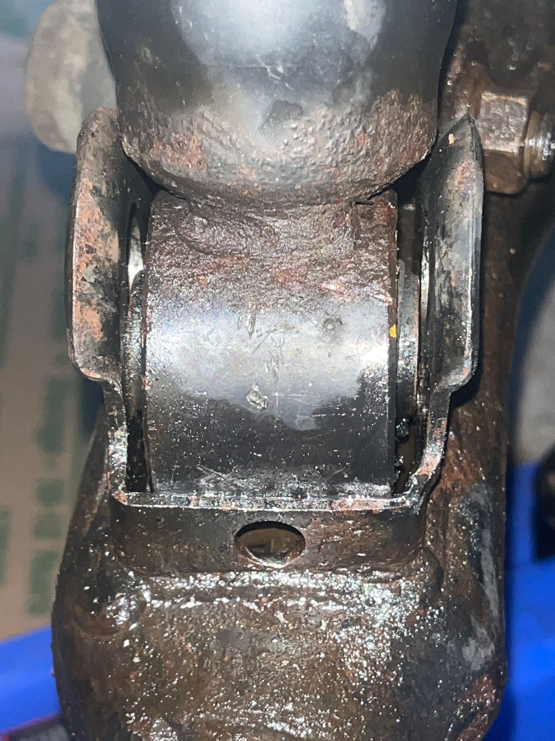 Strut is stuck? Lexus IS250 RWD ClubLexus Lexus Forum Discussion
