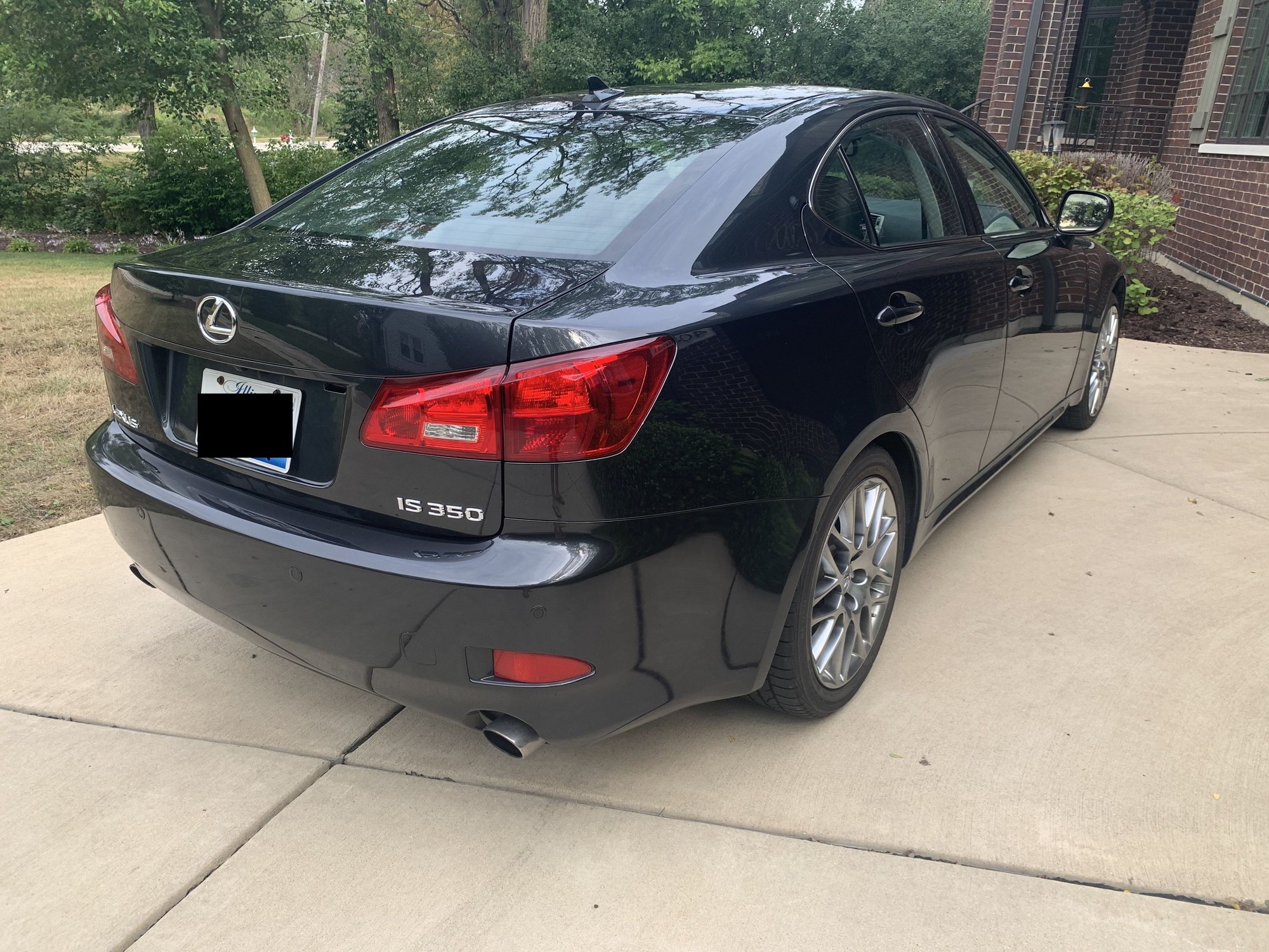 2007 Lexus IS350 - 2007 Lexus IS350 w/ <44,000 miles - $7,500 - Used - VIN JTHBE262475012954 - 43,950 Miles - 6 cyl - 2WD - Automatic - Sedan - Gray - Downers Grove, IL 60515, United States