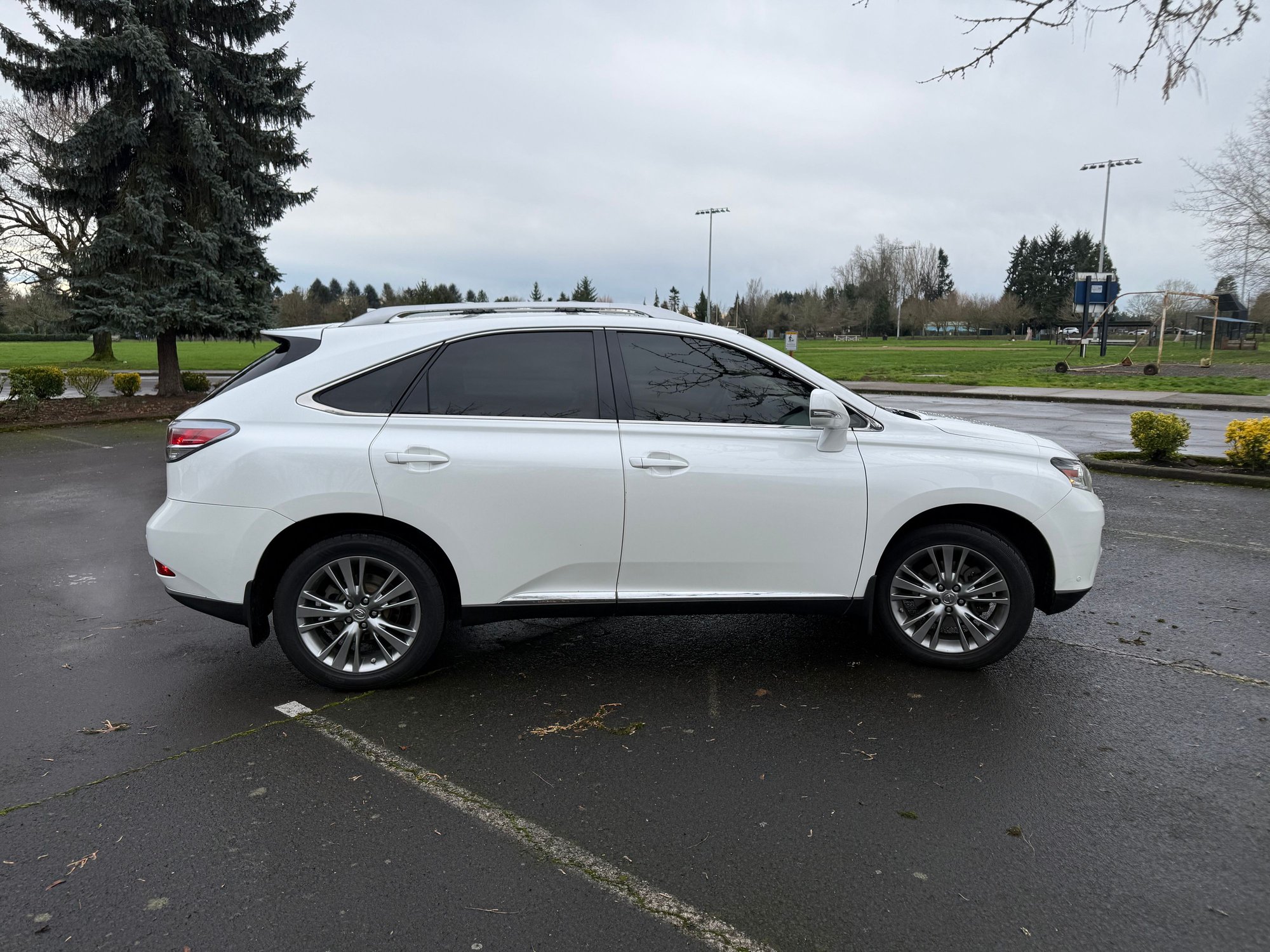 2014 Lexus RX350 - 2014 Lexus RX350 Lux Pkg PCS w/ DRCC - Used - VIN JTJBK1BA5E2461816 - 158,000 Miles - 6 cyl - AWD - Automatic - SUV - White - Wilsonville, OR 97070, United States