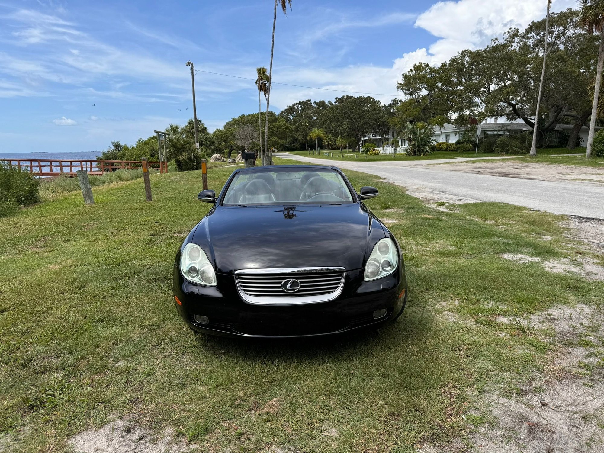 2005 Lexus SC430 - 2005 SC430 Florida car - Used - VIN JTHFN48Y850070235 - 102,000 Miles - 8 cyl - Automatic - Convertible - Black - Clearwater, FL 33763, United States