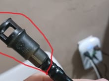 this is the only piece where the leak could have been originating from... and like i said or raven meant, maybe under pressure one of the internals failed under the circled part...
