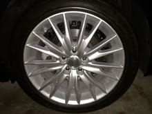 18" Lexus "star" pattern wheels. MXM Michelin all season "high performance" tires. Good stuff.