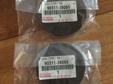 Got 2 extra brand new Cam Shaft seals 

Letting them go for less than retail.
$32 shipped within the US 
Please PM me and I can get them out to you