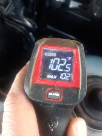 Thermal measurement taken atop right side exhaust manifold shield after 70.MPH highway driving is i102.5 Fahrenheit. Cool !