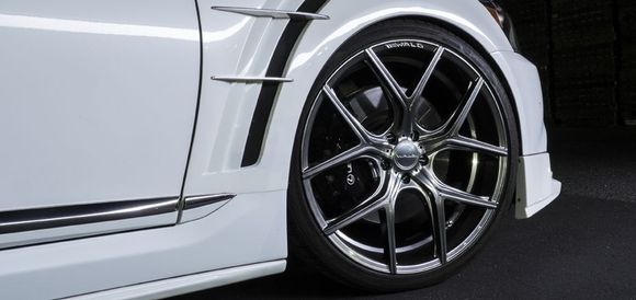 WALD Illima 1-Piece Wheels on Lexus LS460