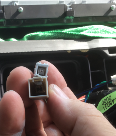 Beat-Sonic USB Connector does NOT match Factory connector