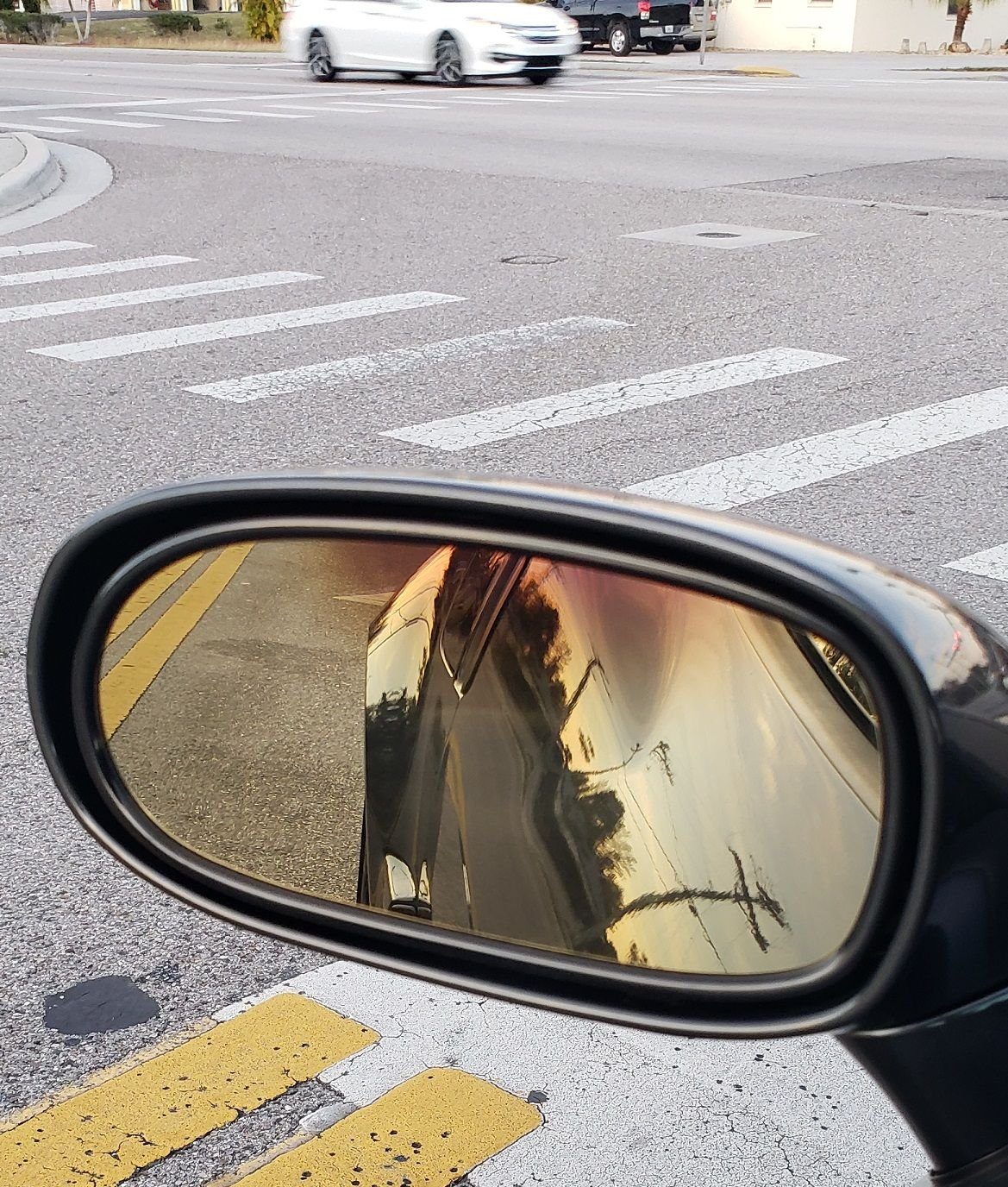 Driver Side Mirror Discoloration (Dimming Mirror) CorvetteForum