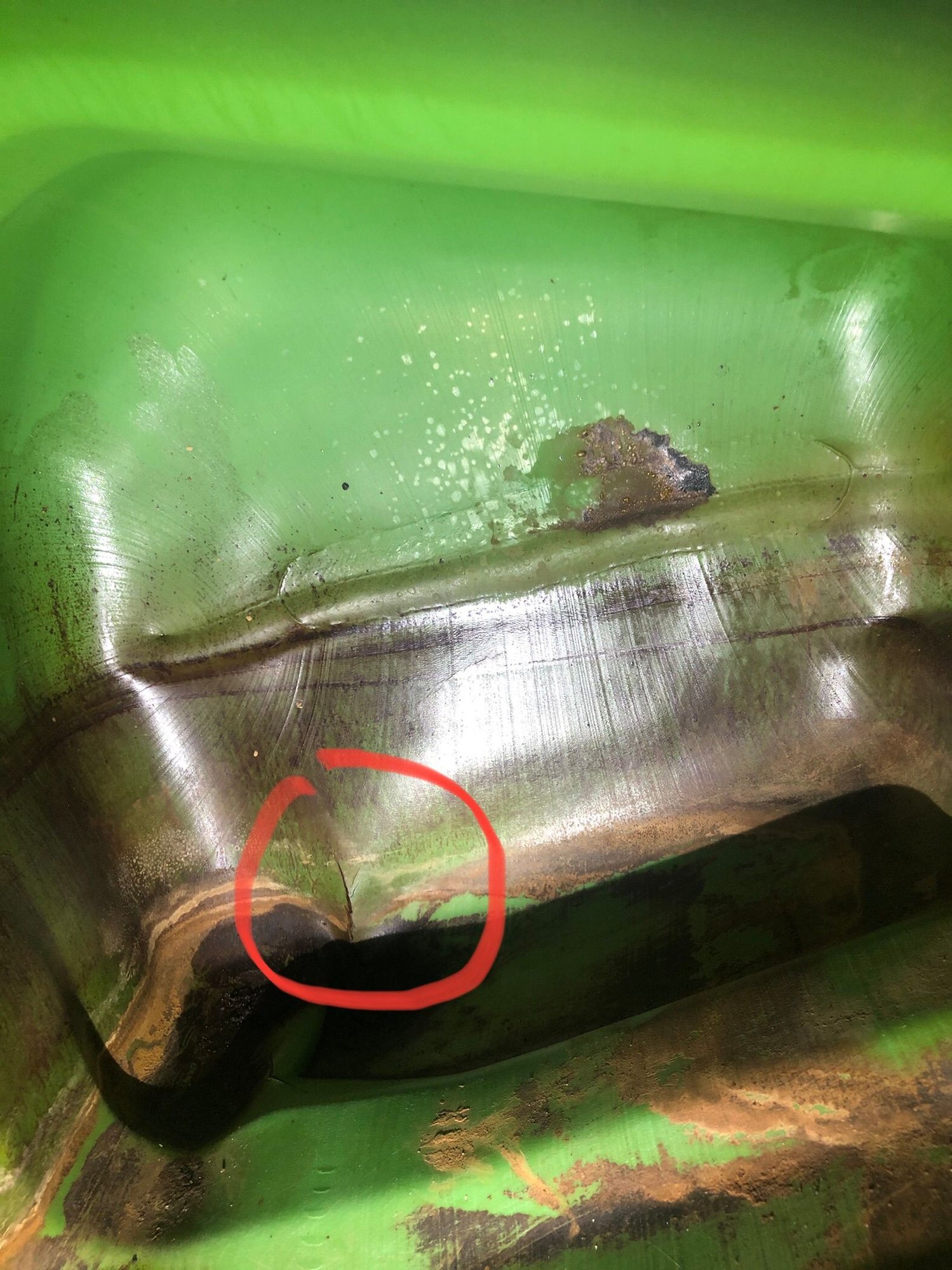 81 cracked plastic gas tank CorvetteForum Chevrolet Corvette Forum