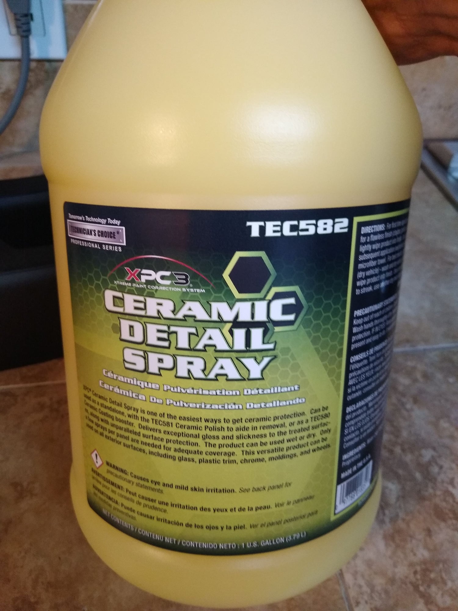 Technician's Choice TEC582 Ceramic Detail Spray!! GLOSS? Slickness? Let's  Find out? 