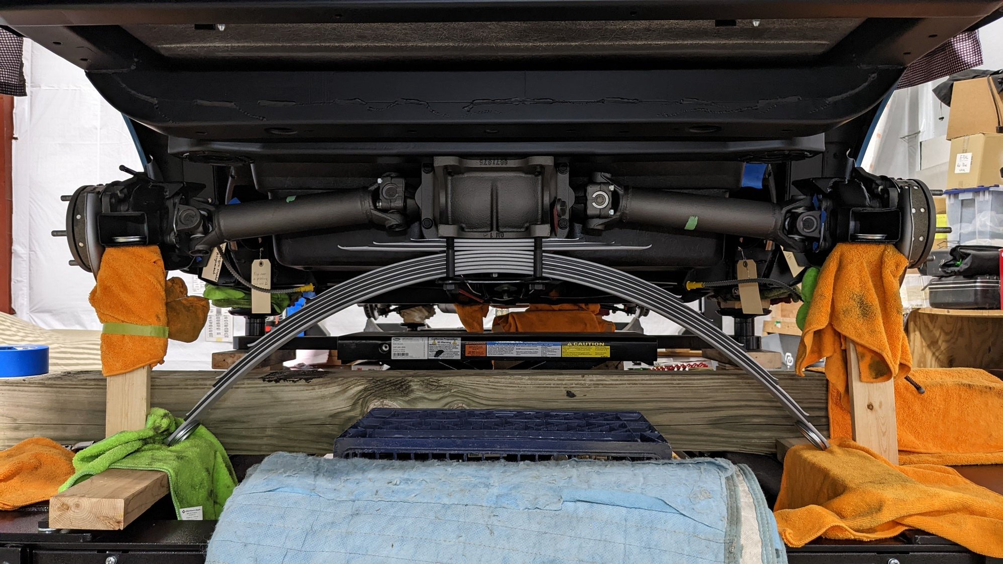 C2 Any new updates to use/not use any kind of lubrication on leaf