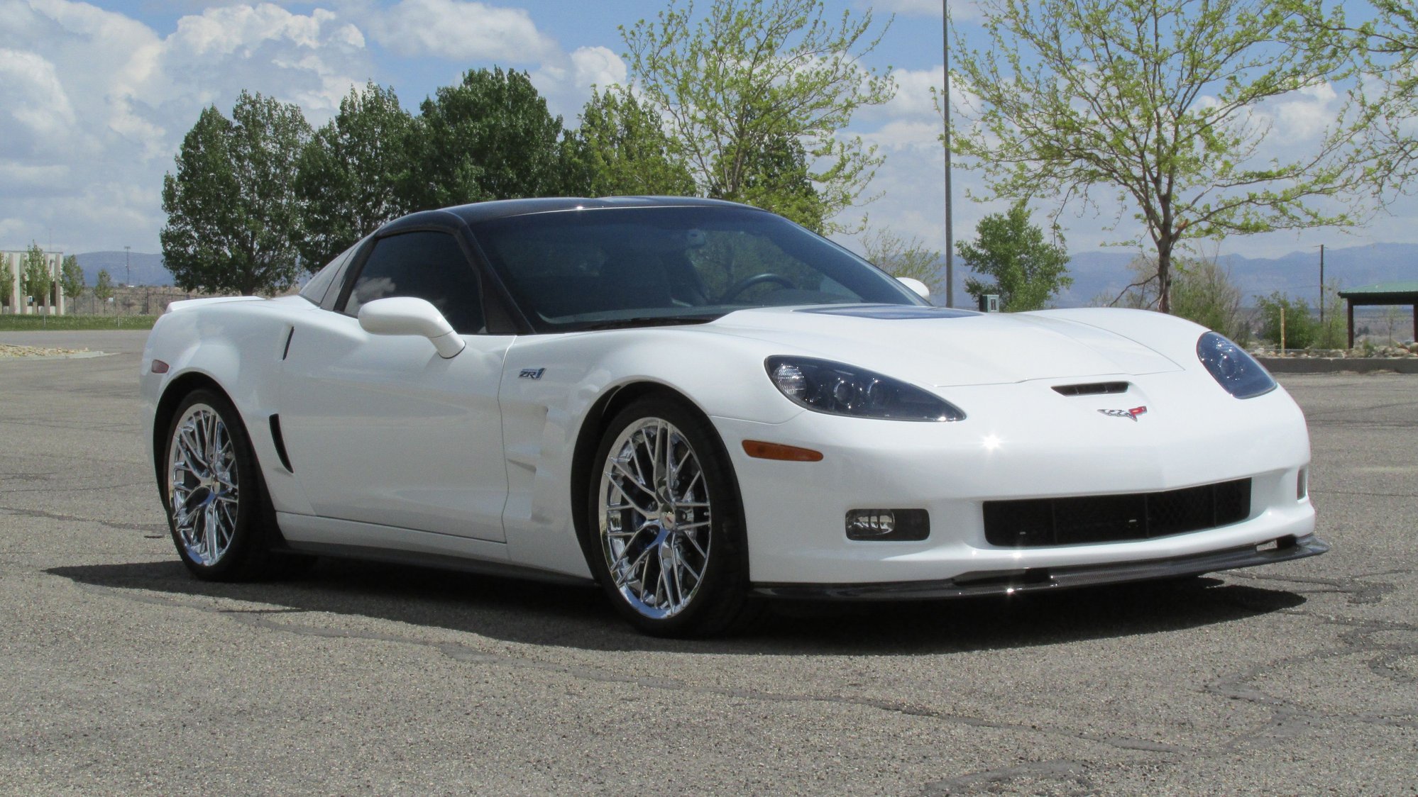 FS (For Sale) FS 2012 ZR1 3ZR Arctic White 1705 miles - CorvetteForum