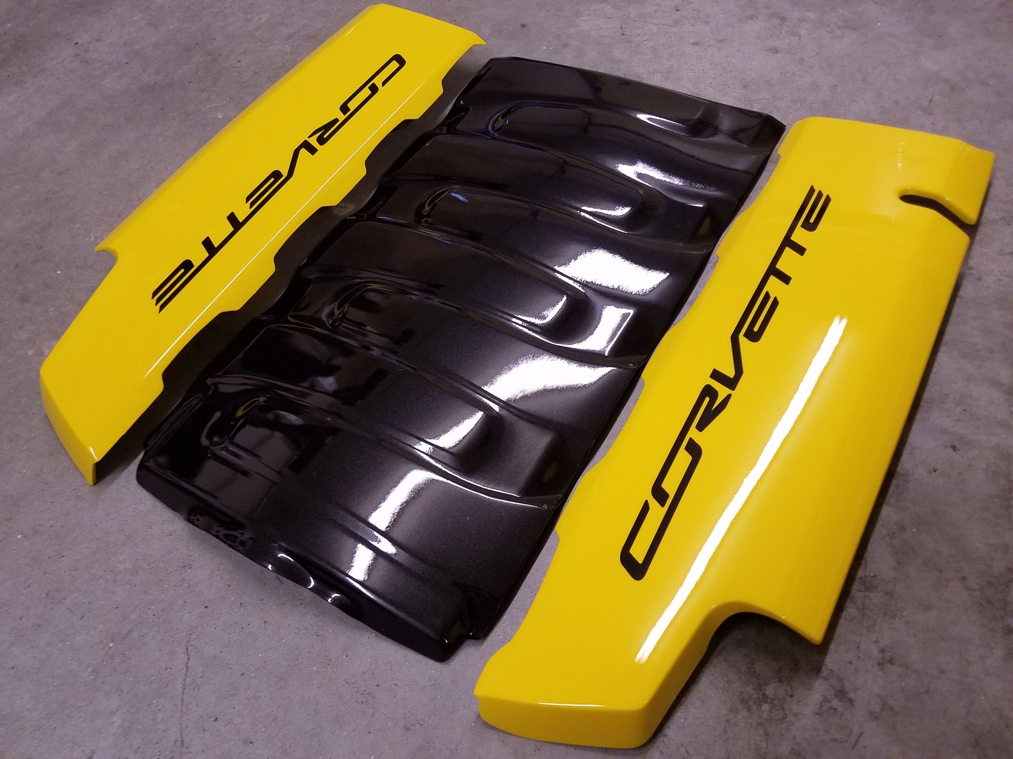 C7 Painted fuel rail covers & plenum overlay CorvetteForum