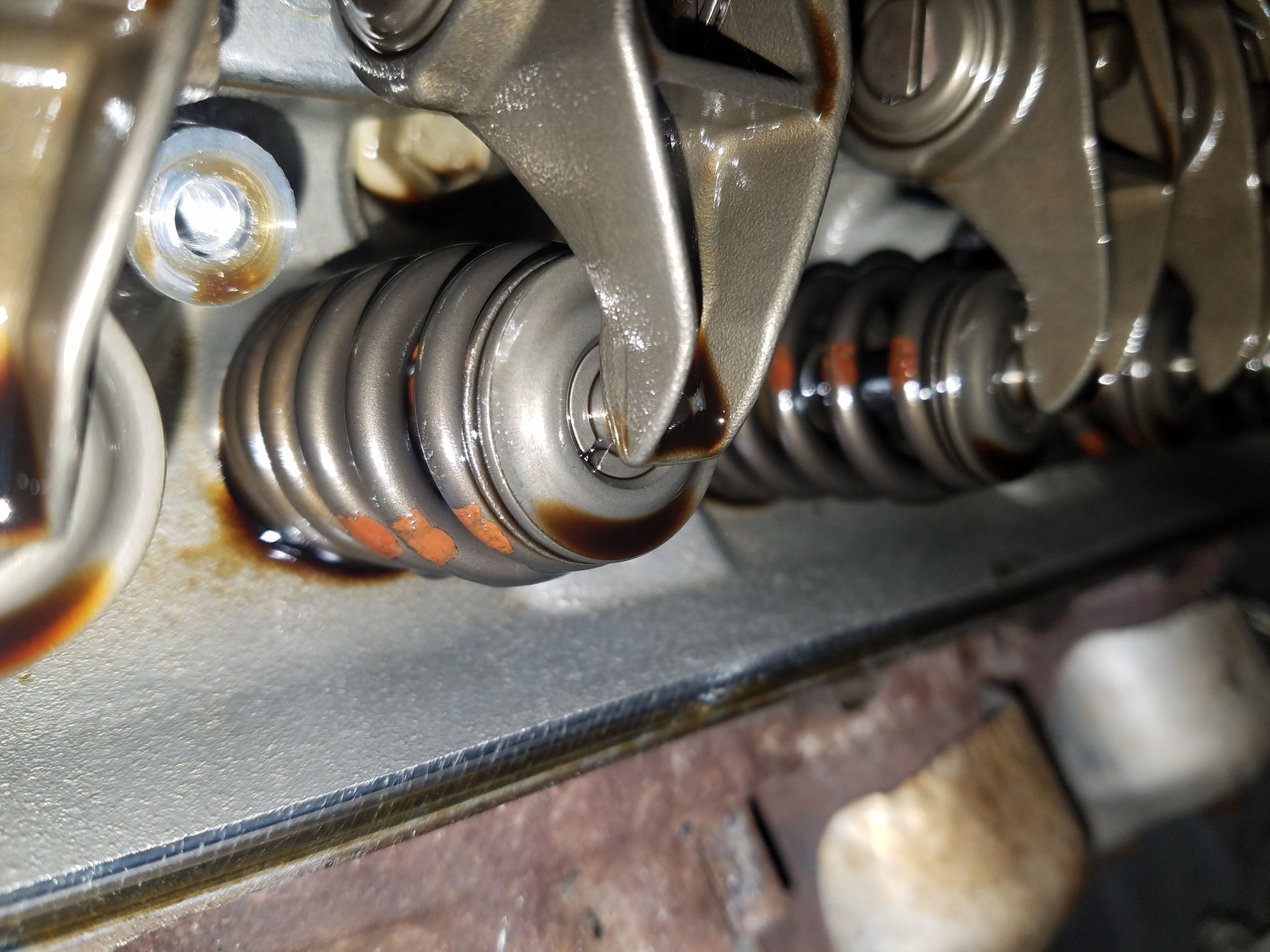 LS6 valve springs. What are these? CorvetteForum Chevrolet Corvette