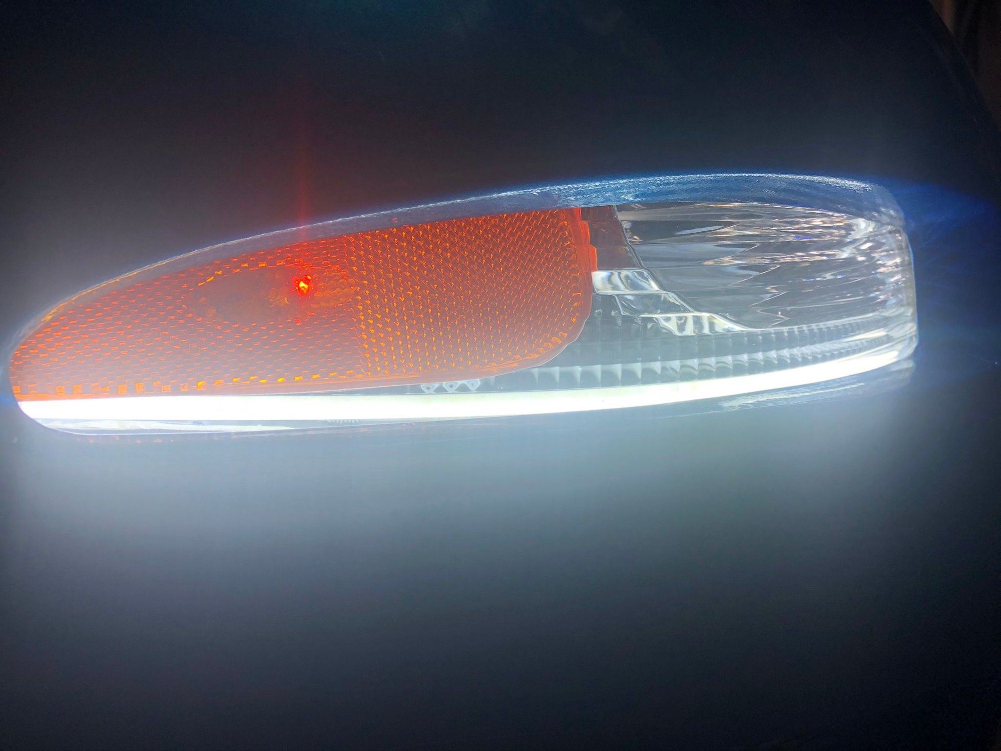 Sharp Light Innovations Corner Light with LED Strip Rocks ...