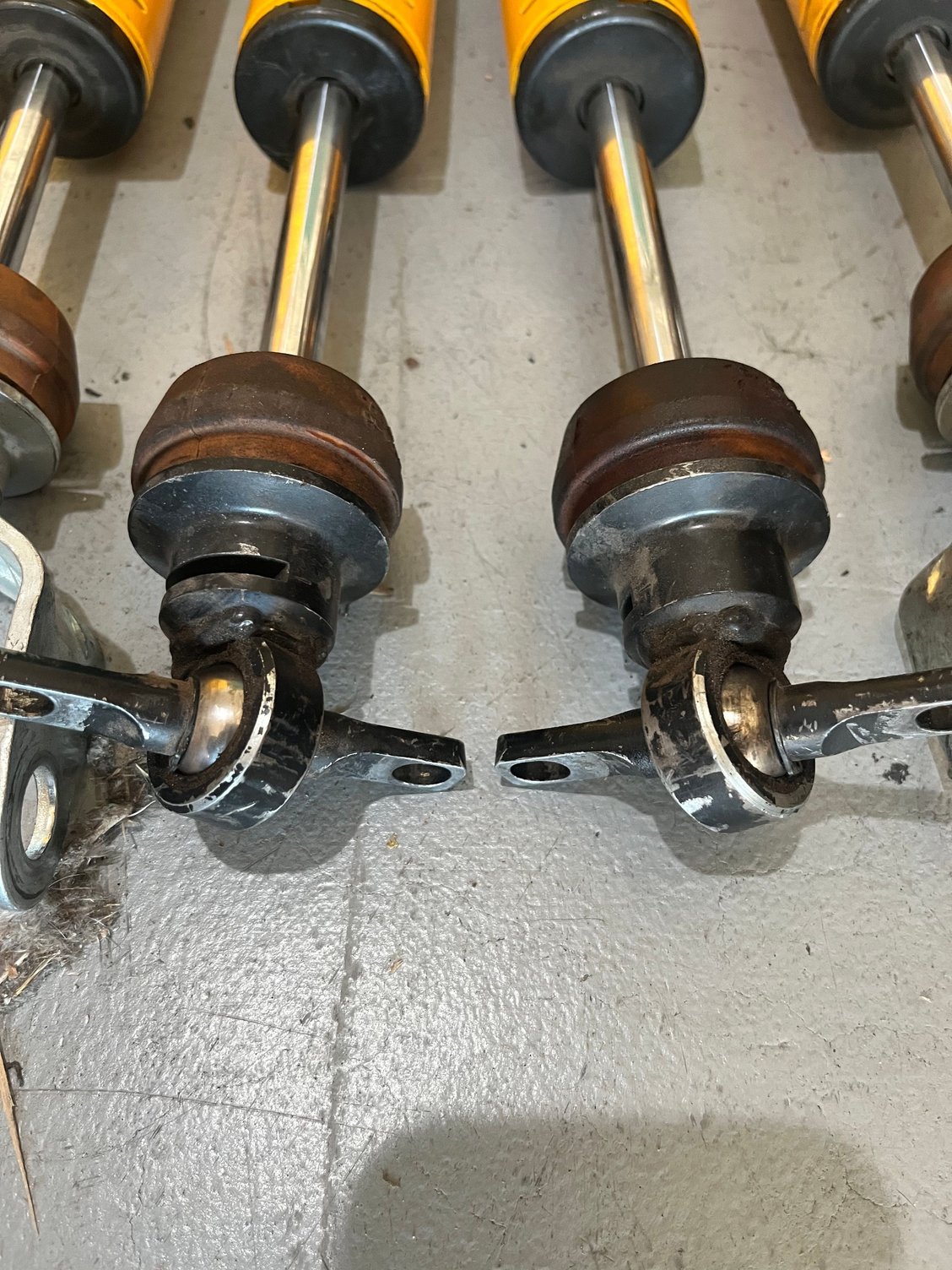 FS (For Sale) Koni 3013 sport shocks c5 c6 with strano rod end mount