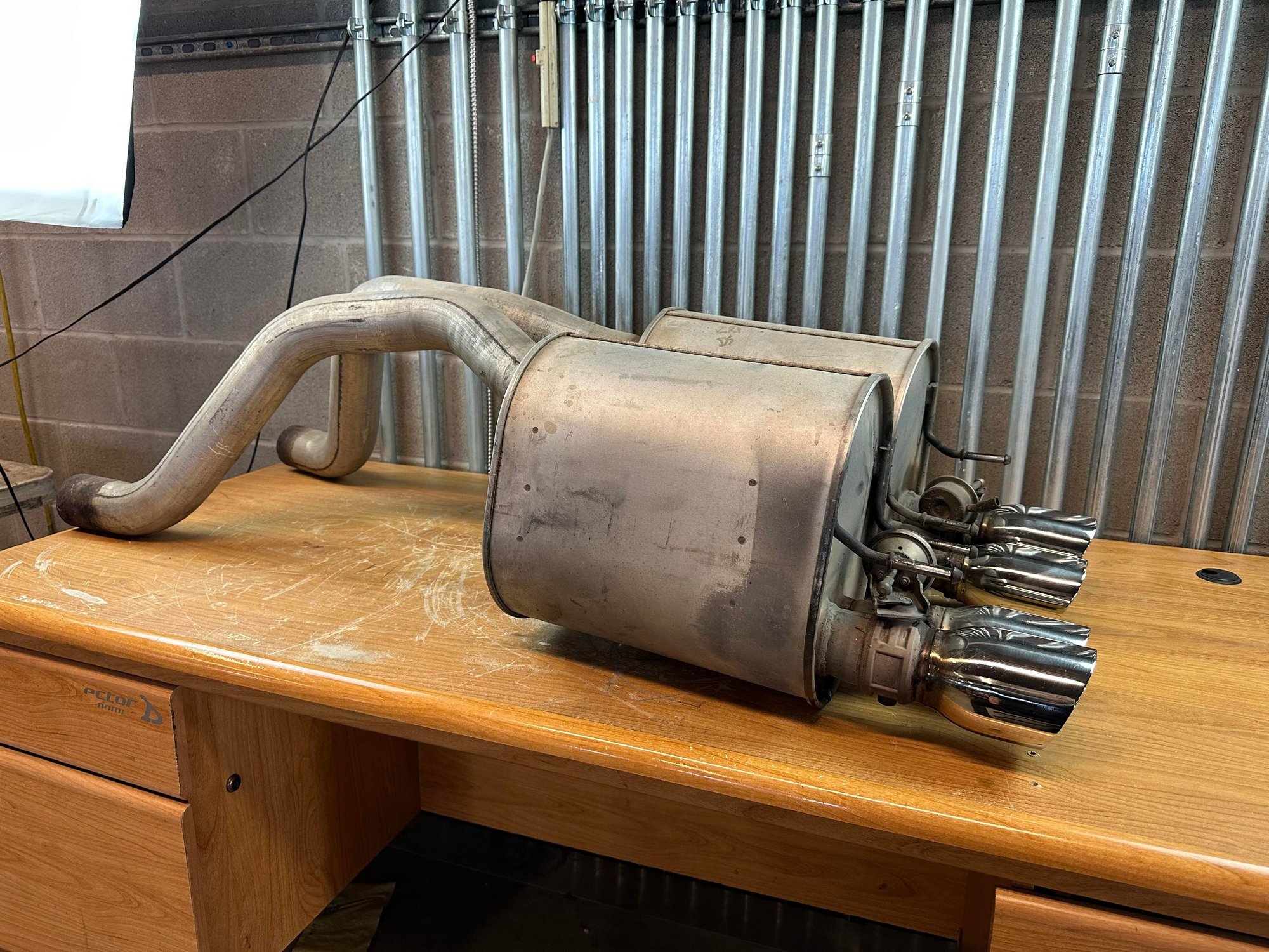 FS (For Sale) C6 ZR1 Mufflers 8k miles CorvetteForum Chevrolet