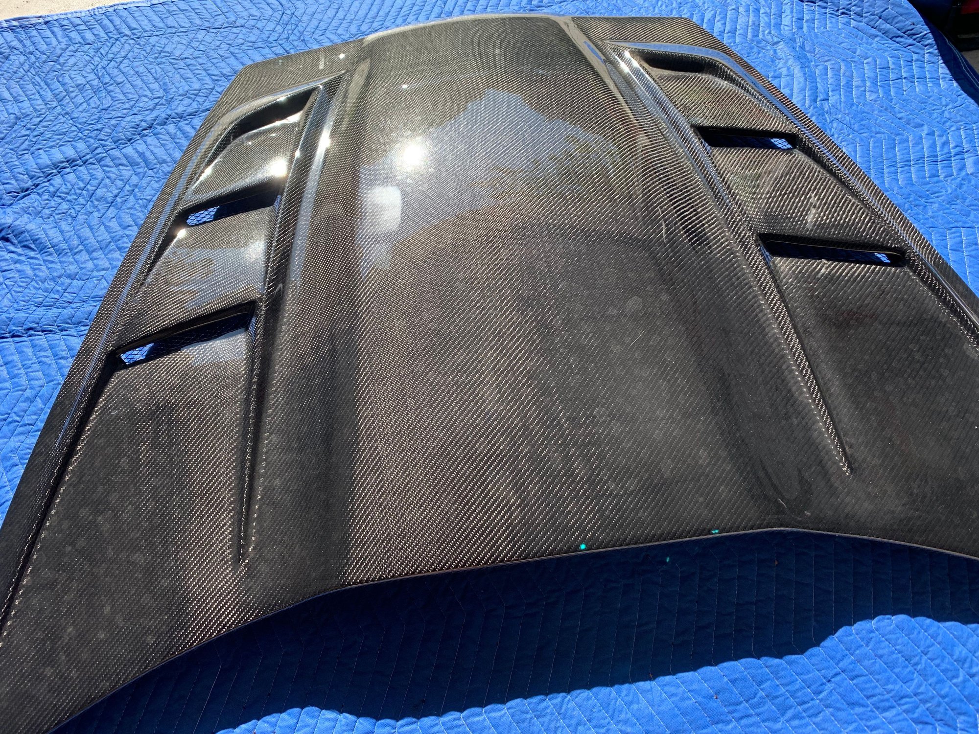 FS (For Sale) C6 Corvette WH Carbon Fiber Hood CorvetteForum