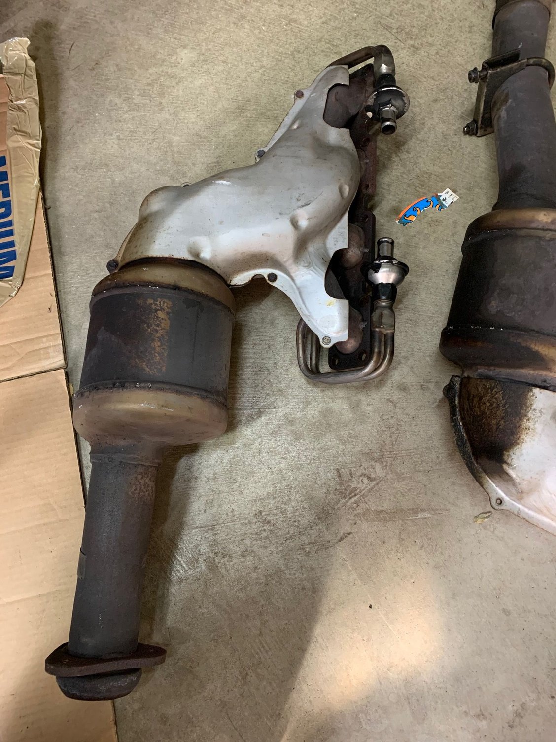 FS (For Sale) 1990 ZR1 Exhaust Manifolds & Cats CorvetteForum