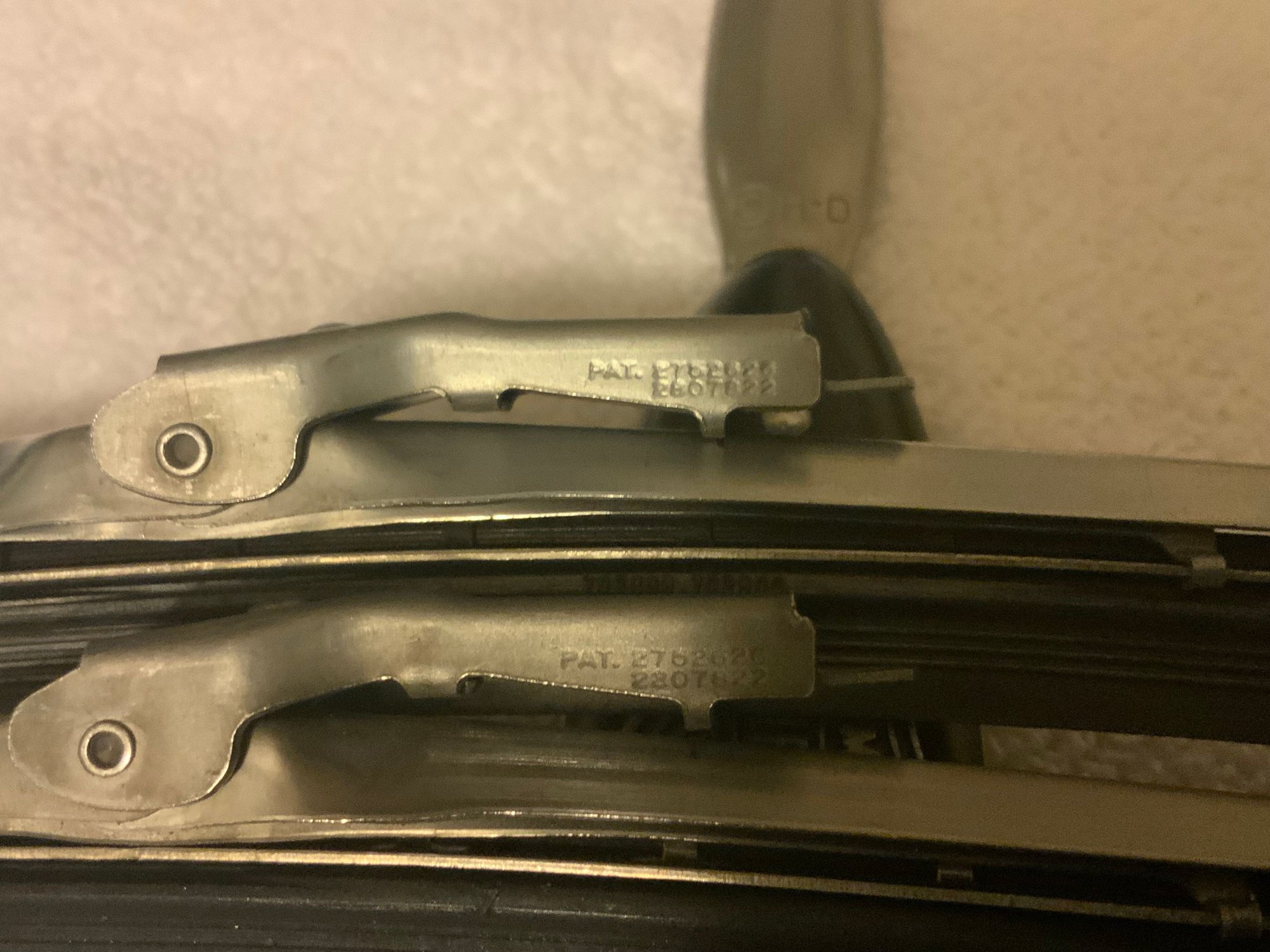 C3 1968-1972 Corvette Wiper Blade Trico Replacement - Silver - CA main image 1