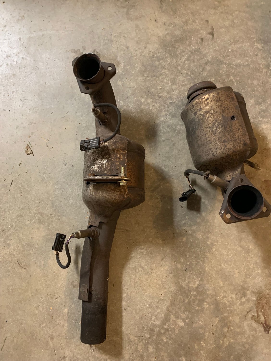 FS (For Sale) SOLD!! LT1 Exhaust Manifolds and Exhaust Parts