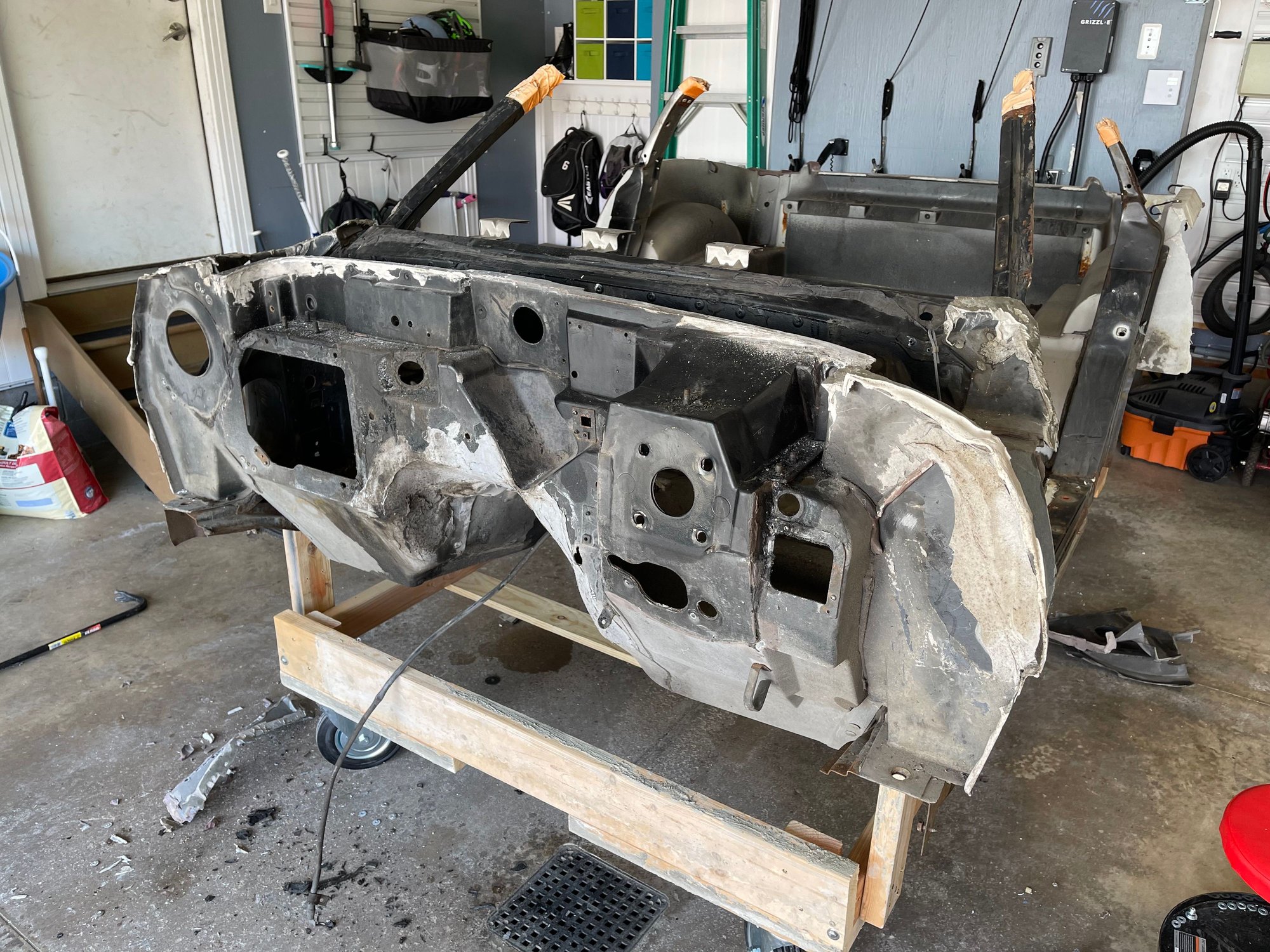 1982 Collectors Birdcage/Floor/Firewall Build thread