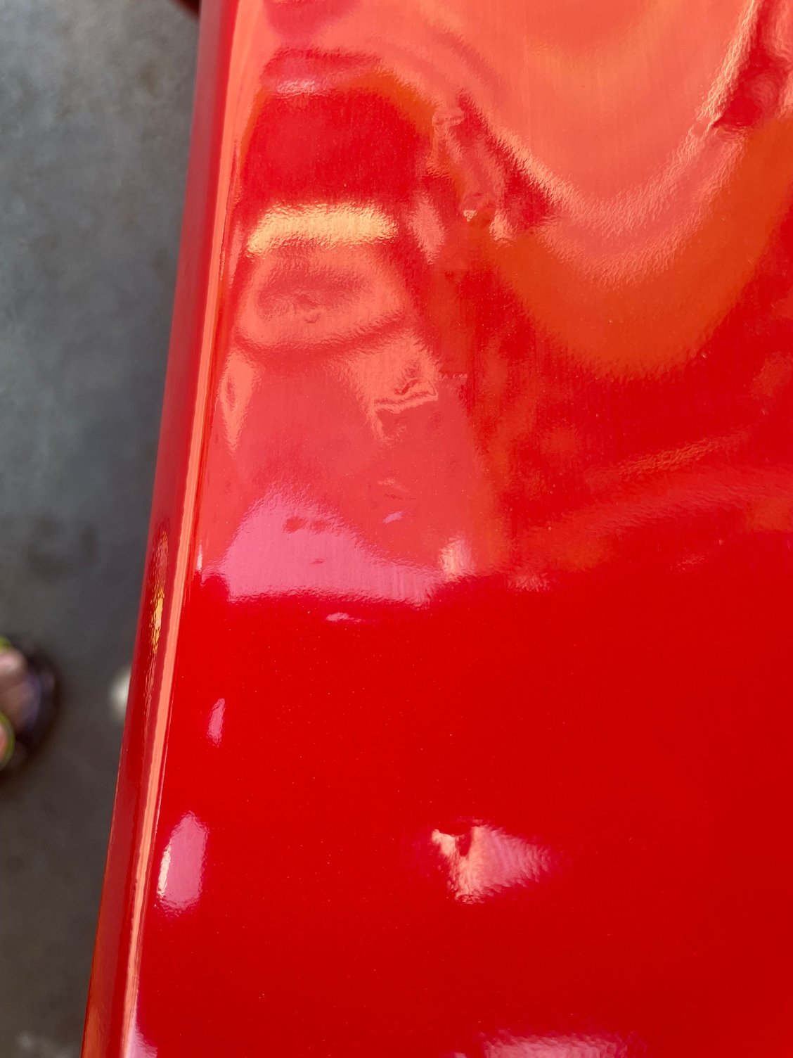 Once you get close to the car you�ll see paint blisters - 