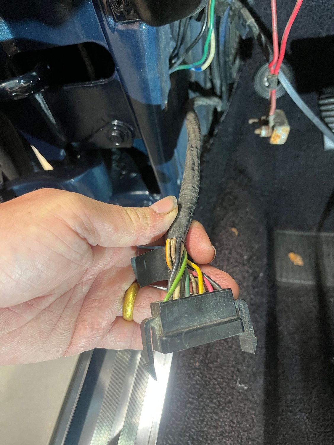 Connector to the rear harness cleaned and waiting