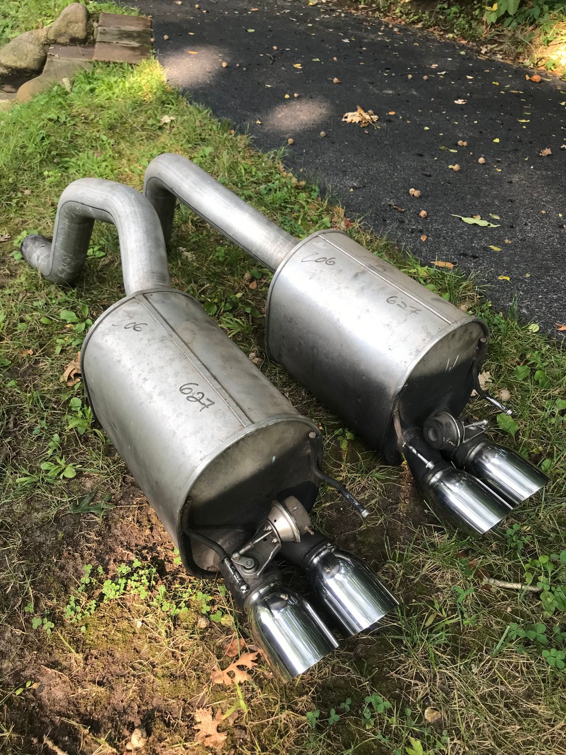 FS (For Sale) C6Z factory dual mode axle back mufflers CorvetteForum