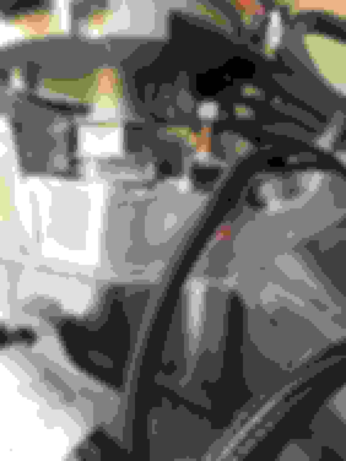 Vortec "Distributor" physical interference with intake grind or