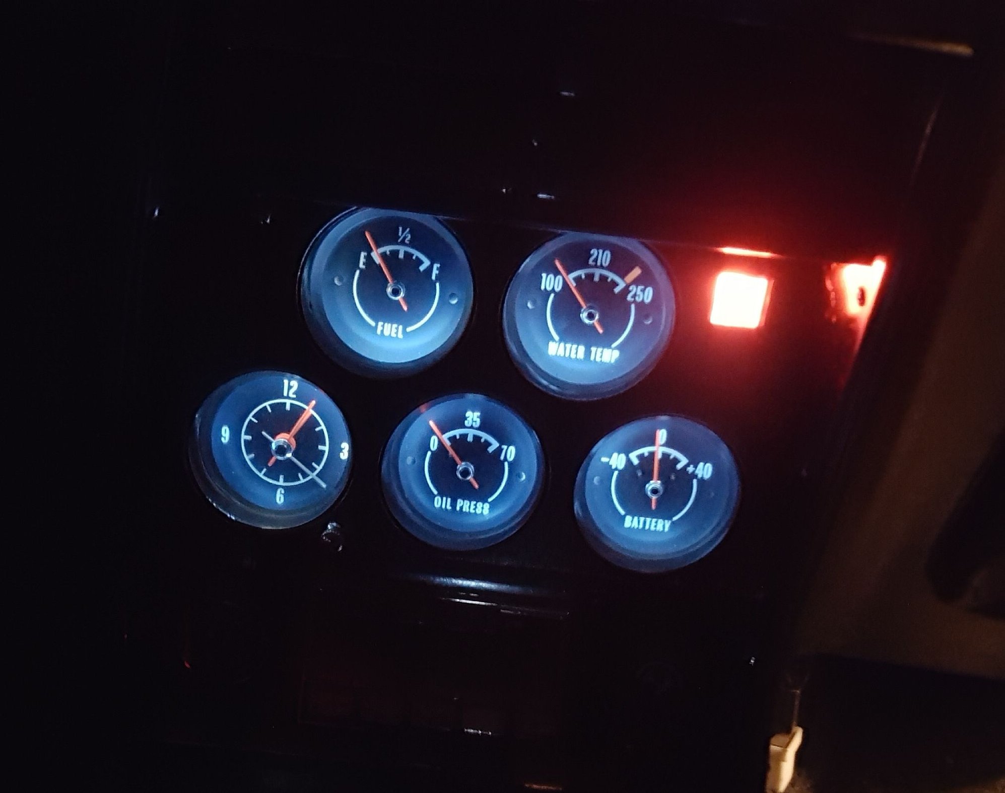 Center gauge cluster light bulbs CorvetteForum Chevrolet Corvette