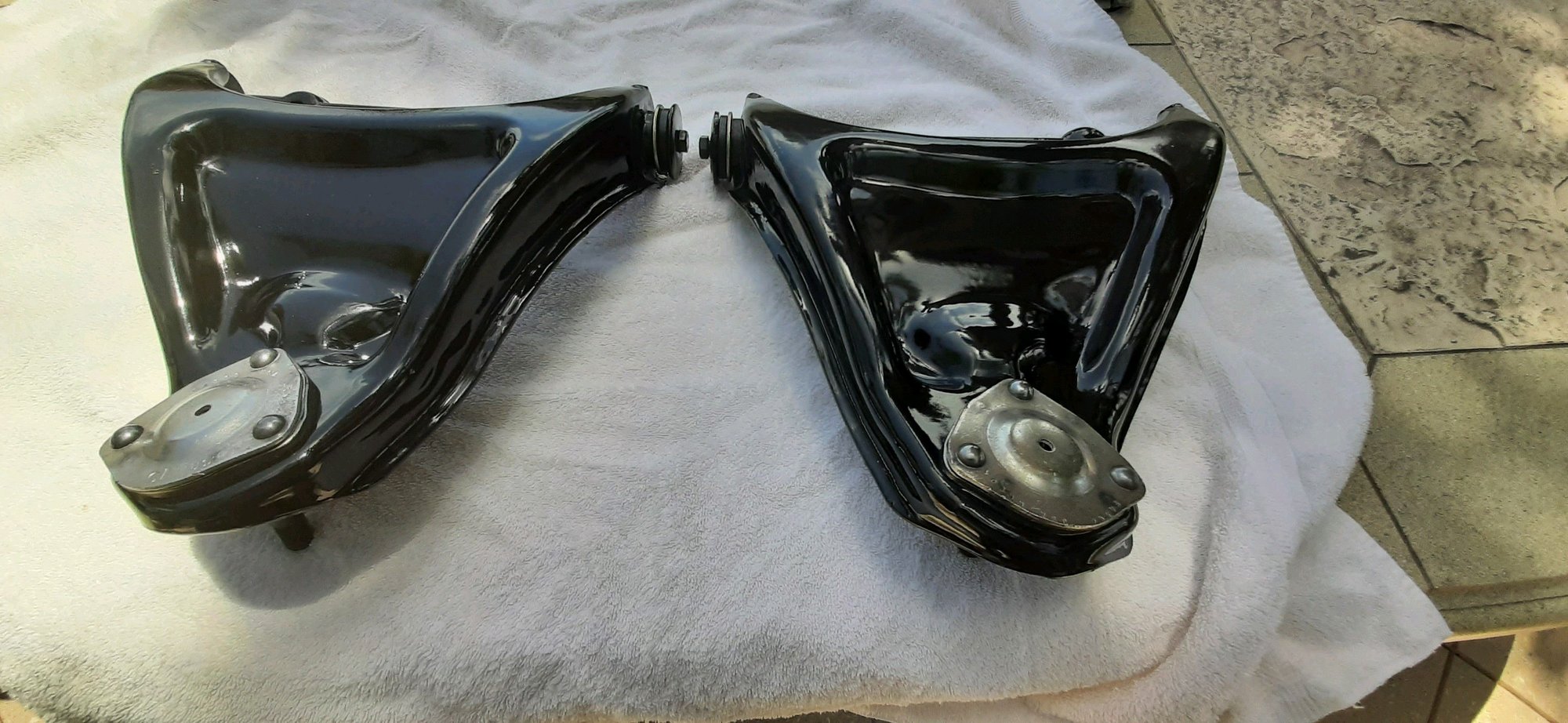 FS (For Sale) Complete powder coated upper control arms CorvetteForum Chevrolet Corvette