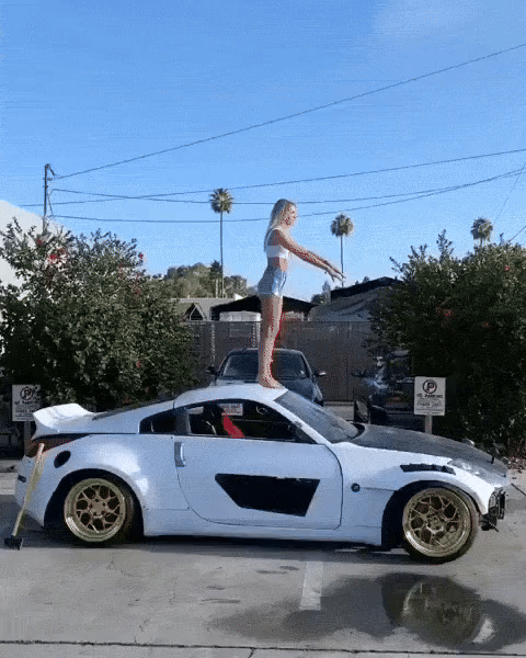 hot_girls_failing_gifs_4_ezgif_com_video_to_gif_converter_a49799adacb8a860cf373219a3af91a709290477.gif
