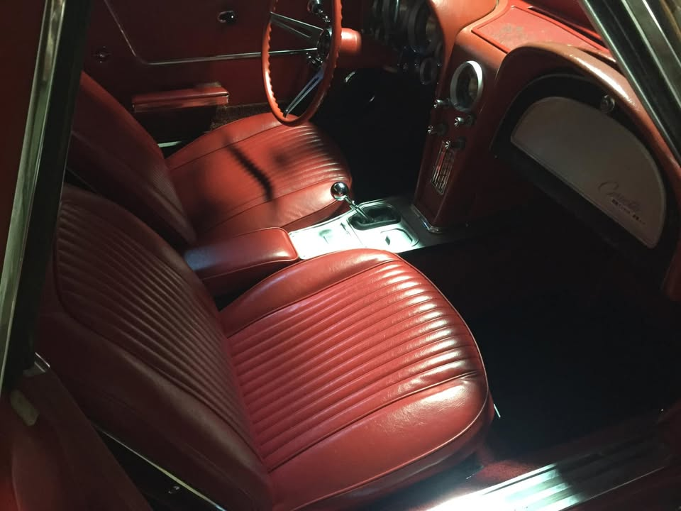 Nice red interior...