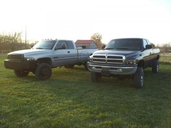 grey truck and dually