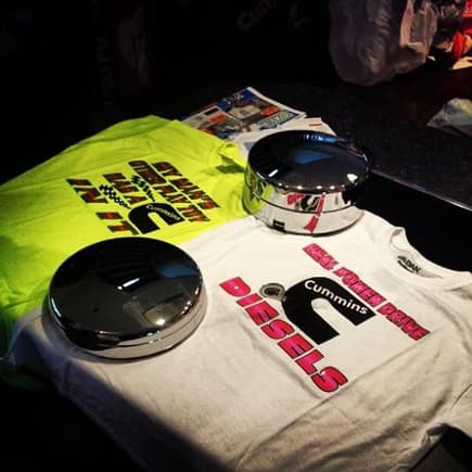 Hubcaps and new T-Shirts for the wife ;)
