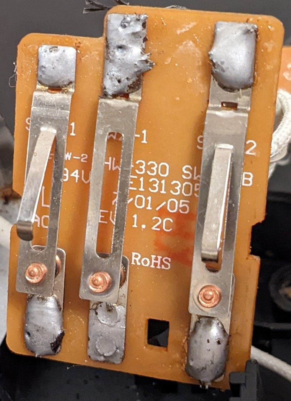 Toaster repair any ideas to replace this piece?