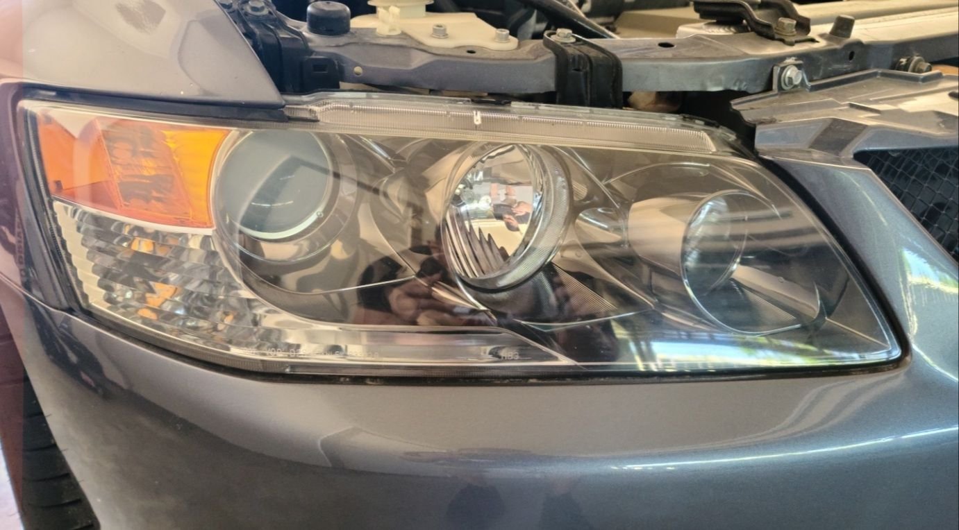 Lights - USED Evo 9 Headlights - Used - 2005 to 2007 Mitsubishi Lancer Evolution - Austin, TX 78754, United States