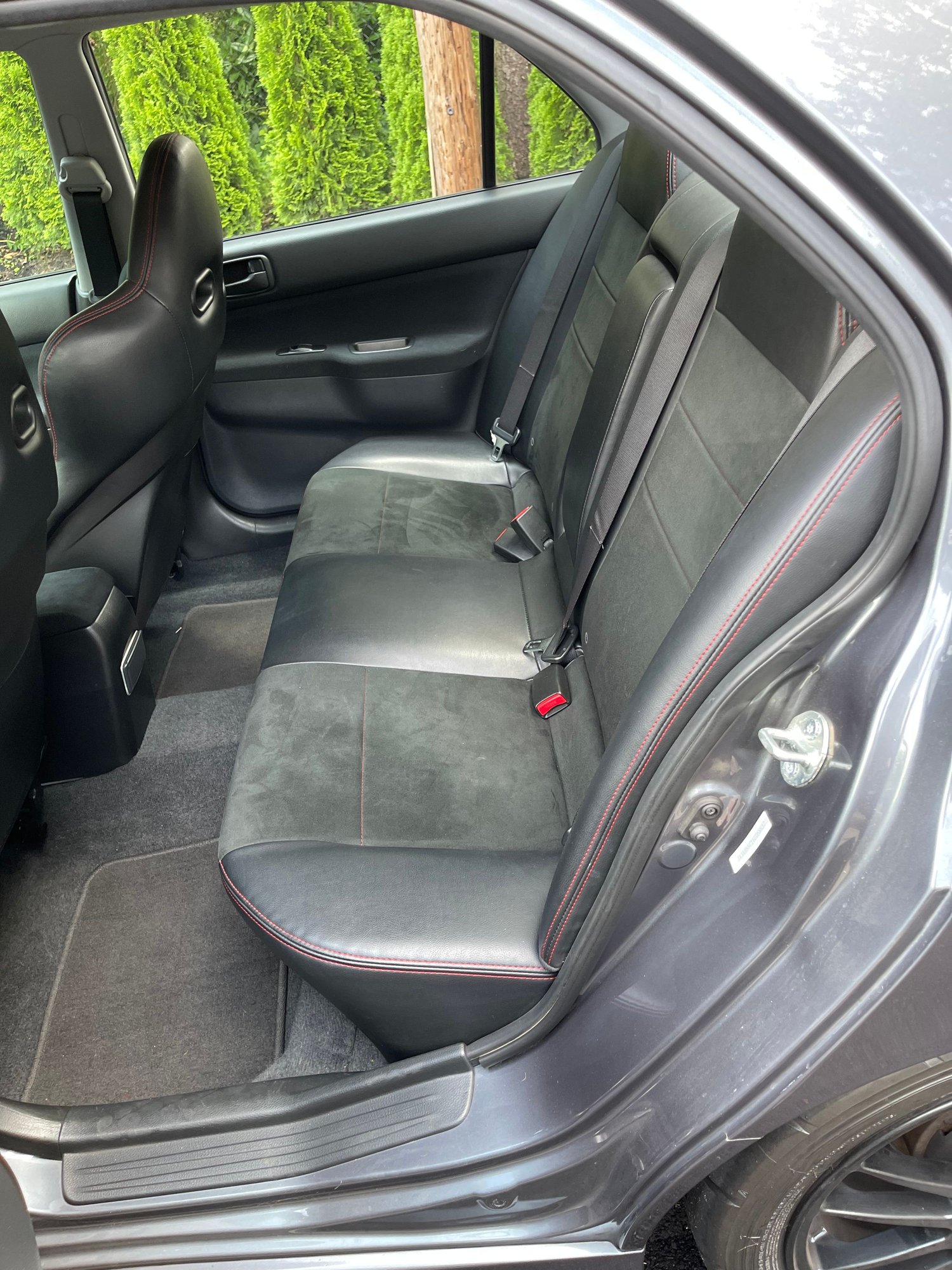 2006 Mitsubishi Lancer Evolution - Mint 06 evo 9 MR-SE only 43k on clock - Used - VIN JA3AH86C16U068837 - 43,000 Miles - 4 cyl - AWD - Manual - Sedan - Gray - Long Island, NY 11706, United States