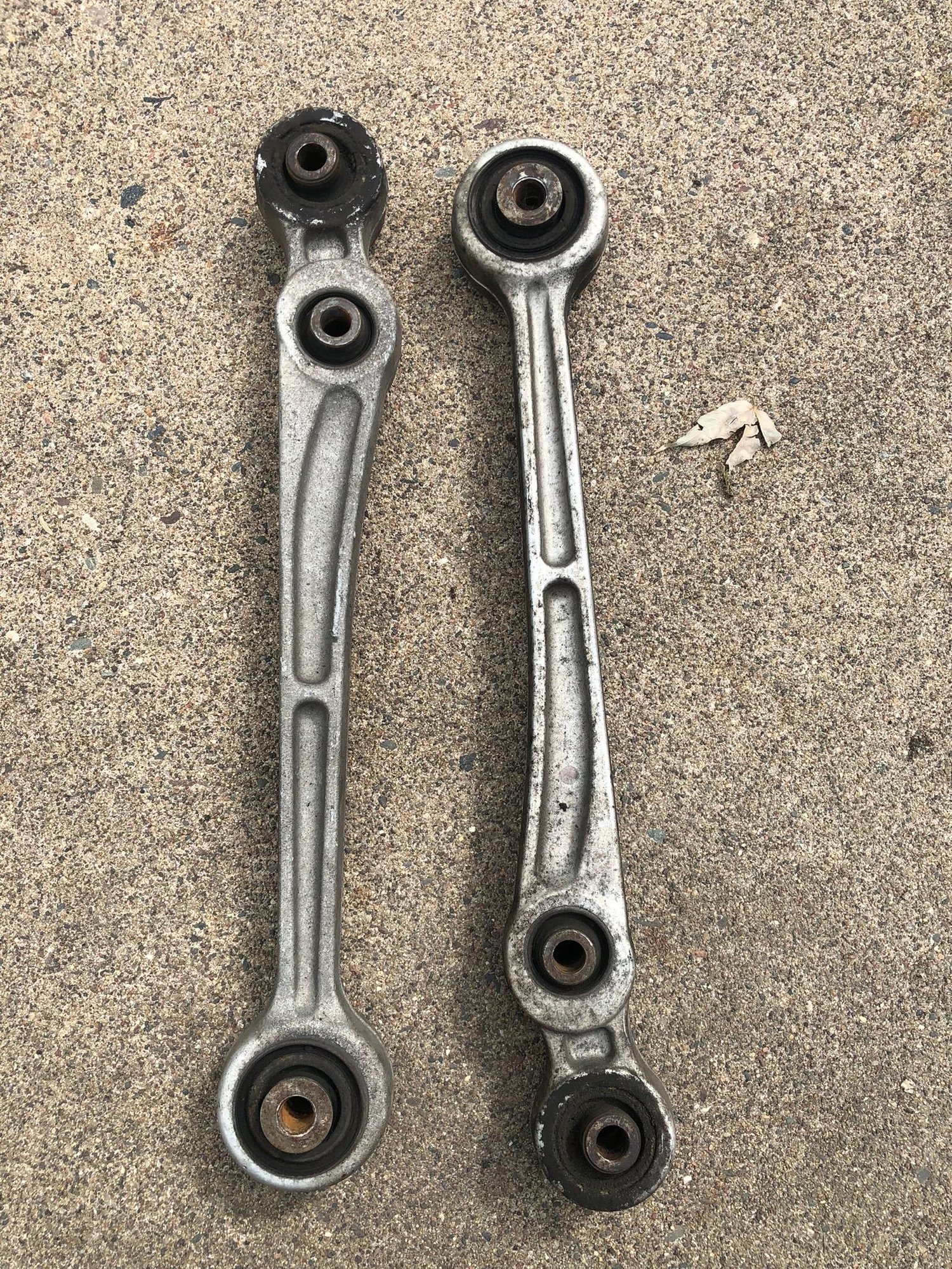 2004 Mitsubishi Lancer Evolution - Evo 8 rear lower control arms - Steering/Suspension - $100 - Minneapolis, MN 55401, United States