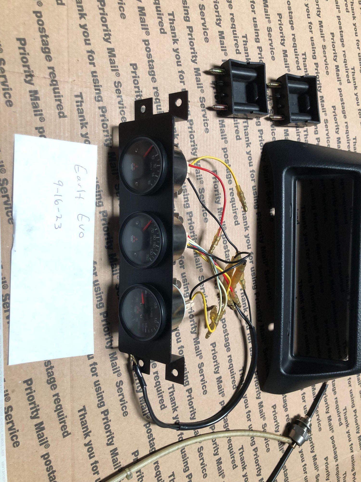 Audio Video/Electronics - Evo 8/9 MR/RS OEM boost volts oil temp gauge kit - Used - 2003 to 2006 Mitsubishi Lancer Evolution - Las Vegas, NV 89119, United States