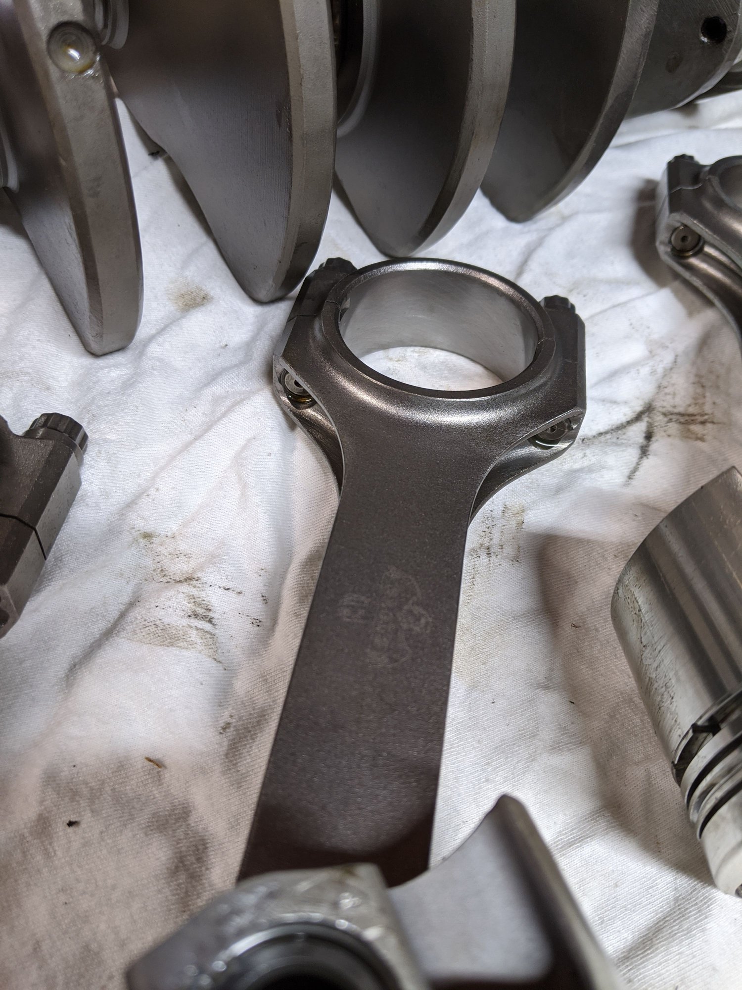 Engine - Internals - JE pistons and Eagle Connecting Rods std stroke - Used - 2003 to 2006 Mitsubishi Lancer Evolution - Fitchburg, MA 01420, United States