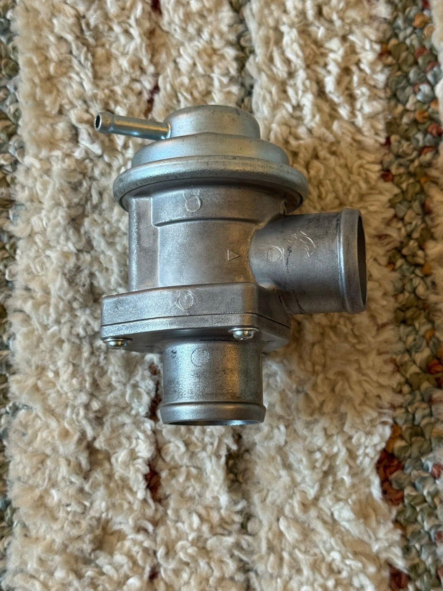 Engine - Intake/Fuel - EVO 9 OEM Blow Off Valve 1545A001 - Used - All Years  All Models - New York, NY 10010, United States