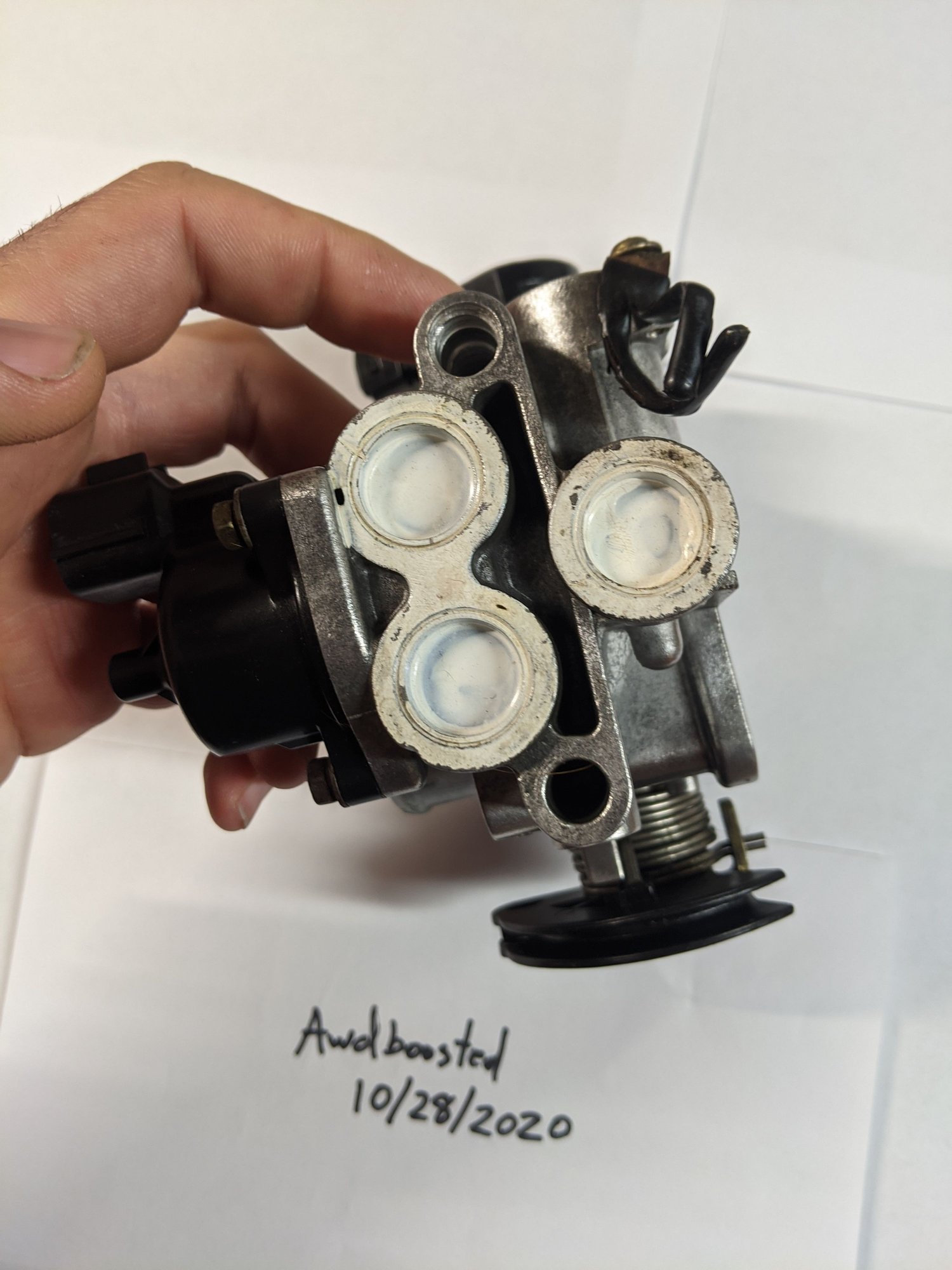 Engine - Intake/Fuel - FS> Used Evo throttle Body - Used - Round Lake, IL 60073, United States