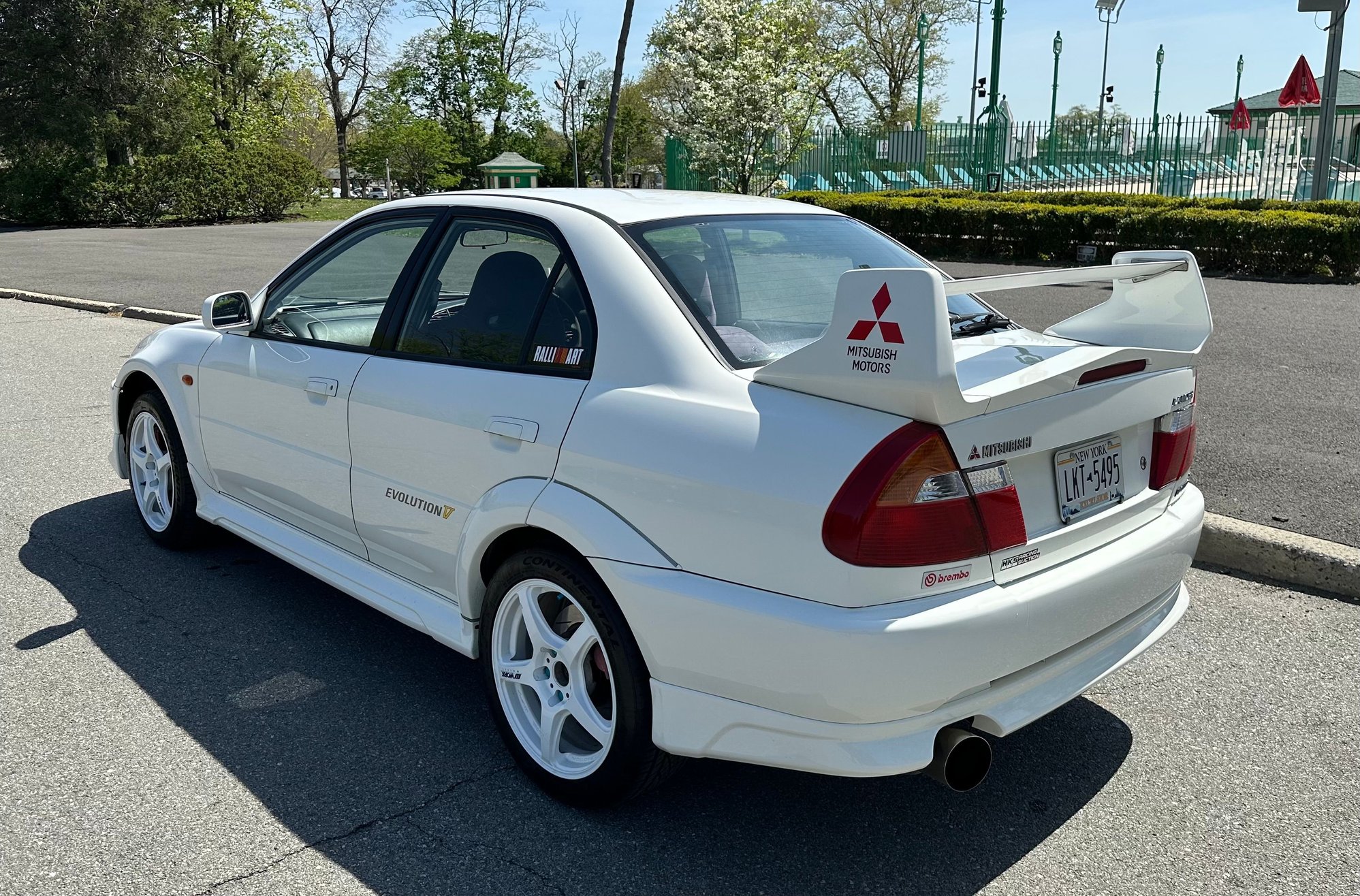 1998 Mitsubishi Lancer Evolution - 1998 Mitsubishi Lancer Evolution V GSR LOW MILEAGE - Used - VIN CP9A-0002670 - 36,800 Miles - 4 cyl - AWD - Manual - Sedan - White - Rye, NY 10580, United States